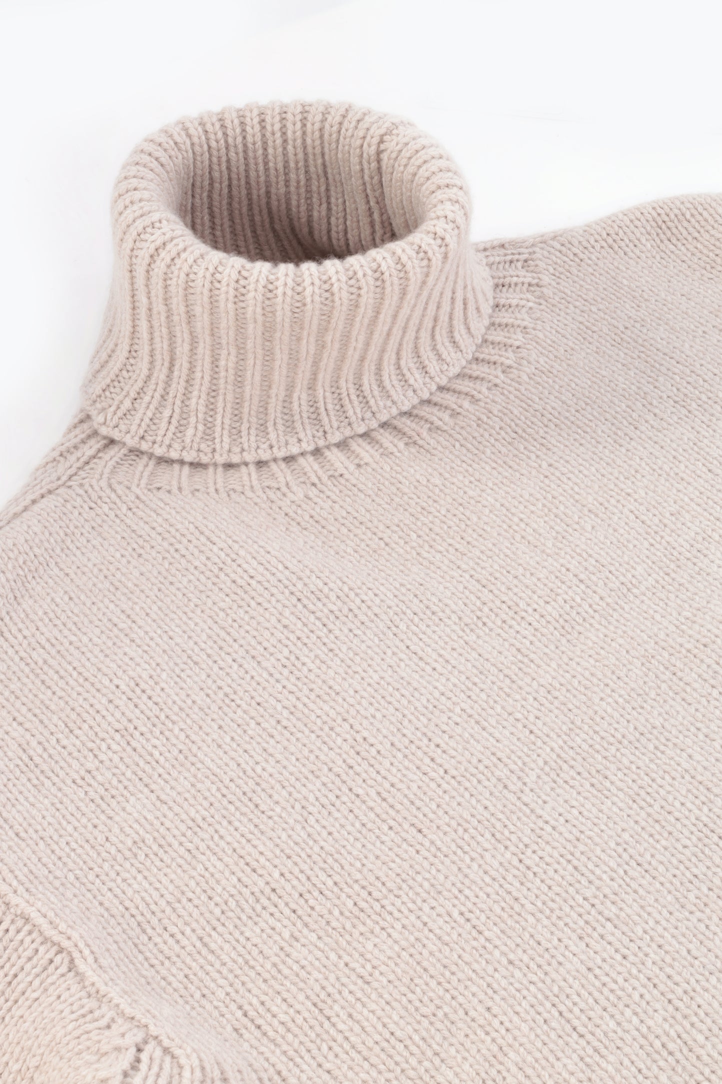 Dolcevita in puro cashmere naturale