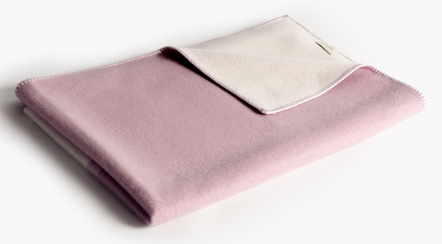 Pink cot blanket